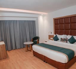 Luxury Single Room