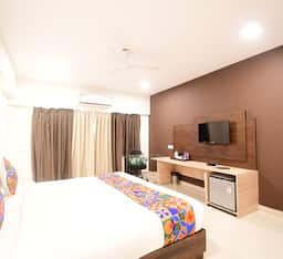 Premium Suite with balcony