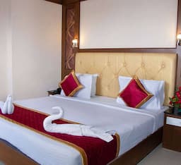 Deluxe King Bed