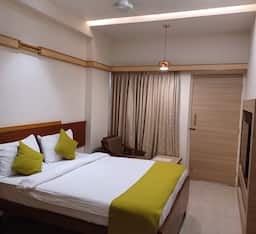 Deluxe Non A/C Room