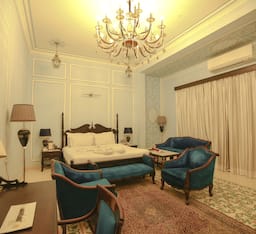 Royal Super Deluxe Room