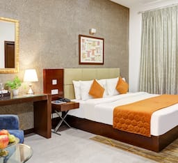 Deluxe Room with Free WiFi