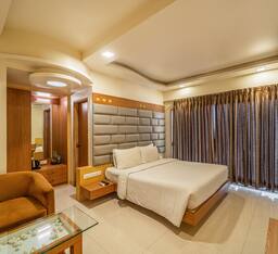 Premium Rooms With Balcony
