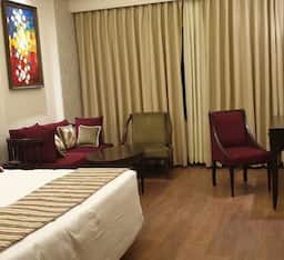 Superior Room - 2 Single Beds 30SQM WiFi Shower