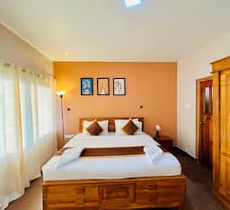 Class B Superior Chalet
