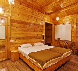Deluxe AC Chalet