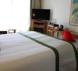 Deluxe Queen Double Room