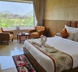 Deluxe Garden View Room Only