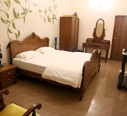 Super Deluxe Room