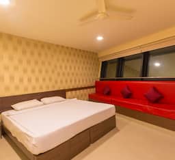 Queen Room