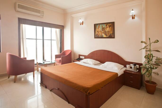 Hotel Kaveri International In Porbandar Book Room Night Currently the average price of a hotel in porbandar is £25, but that doesn't mean you can't find a better deal. hotel kaveri international in porbandar