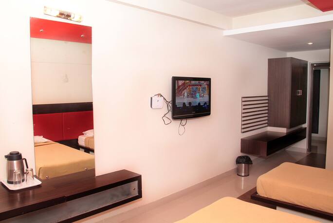 The Viceroy Comforts In Mysore Book Room 2520 Night