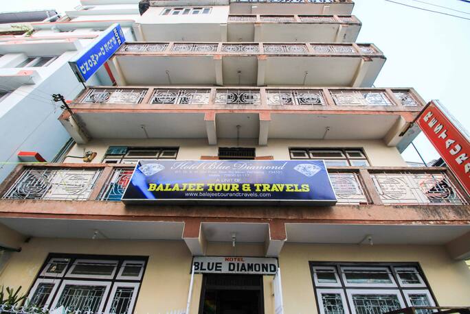 Hotel Blue Diamond In Darjeeling Book Room Night