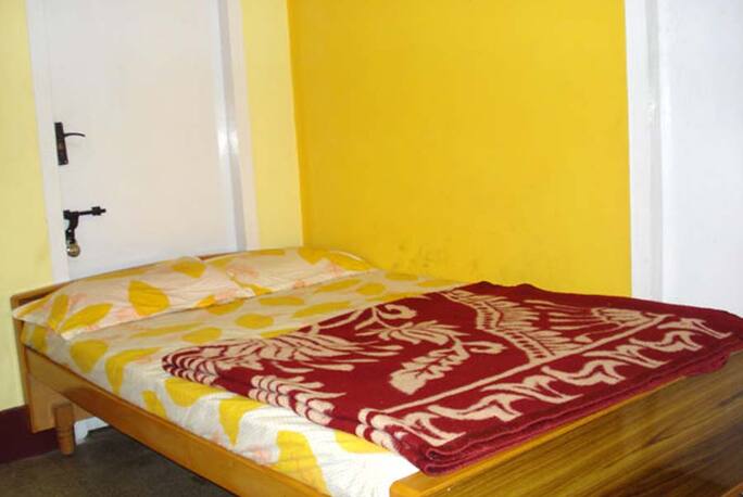 Bel Air Cottages In Kotagiri Book Room Night