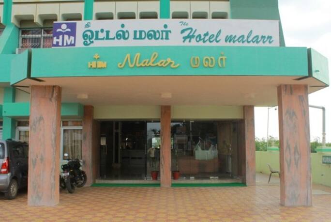 The Hotel Malarr In Karaikudi Book Room Night