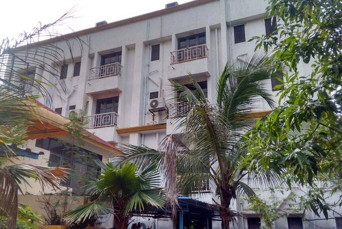 Rainy Resort Water Park In Mumbai Book Room Night