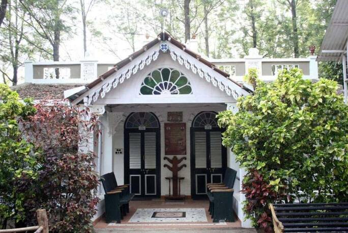 The Lake Forest Indeco Hotel In Yercaud Book Room 3666 Night The Lake Forest Indeco Hotel