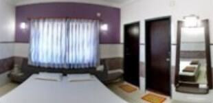 Maheshwari Bhavan In Dwarka Book Room Night Maheshwari udyan is a circular garden right under the kings circle flyover.