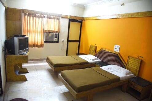 Hotel Sai Palace In Aurangabad Book Room Night