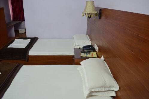 Hotel Charans International In Lucknow Book Room Night - 