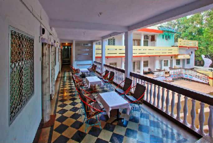 Royal Hotel In Matheran Book Room 5500 Night Royal Hotel