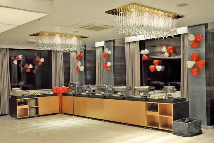 Comfort Inn Sunset In Ahmedabad Book Room 4000 Night
