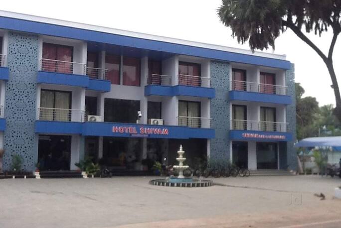 Hotel Shivam In Diu Book Room 3000night - 