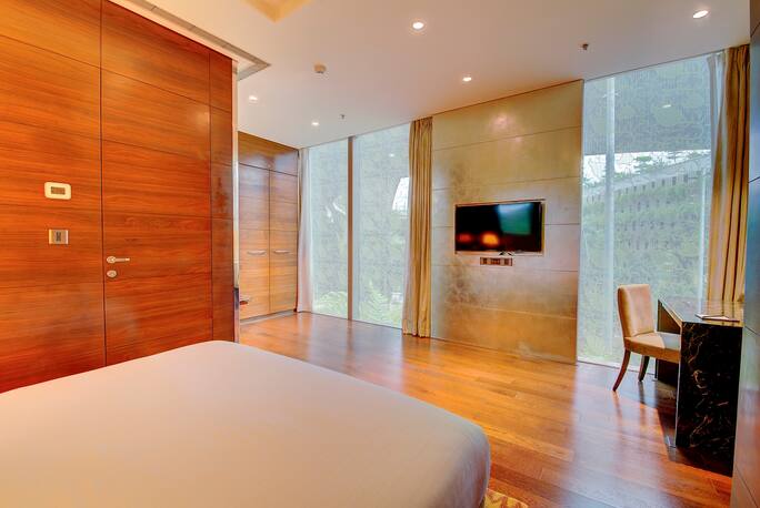 Niranta Transit Hotel Mumbai Airport In Mumbai Book Room Night Many travelers enjoy visiting bandra fort (4.5 miles), gandhar pale. niranta transit hotel mumbai airport in