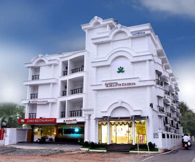 https://imgcld.yatra.com/ytimages/image/upload/t_hotel_yatra_city_desktop/v1220243532/Hotel/Kanyakumari/00186547/Exterior_2_jpg_s_jNND63.jpg