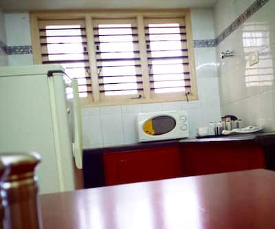 Varsha Enclave White House Vijayanagar Hotel Booking Hotels In Mysore Bigbreaks Com