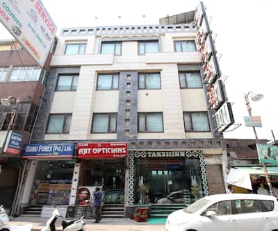 Online Hotel Booking In Delhi Budget Luxury Hotels Superbmytrip