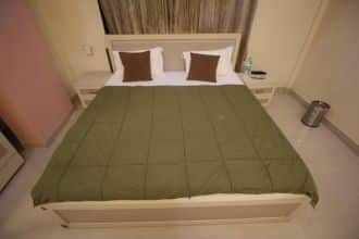 14 Square Arista Bandra Mumbai Image 2 14 Square Arista Bandra Mumbai