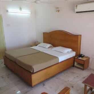 Hotel Tamilnadu A Ttdc Hotel Mamallapuram Hotel Booking Hotels In Mamallapuram Bigbreaks Com