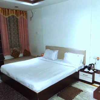 Hotel Gaurav Palace Mp Nagar Hotel Booking Hotels In Bhopal Bigbreaks Com Our hotel is conveniently located near the bhopal junction railway station. bigbreaks com