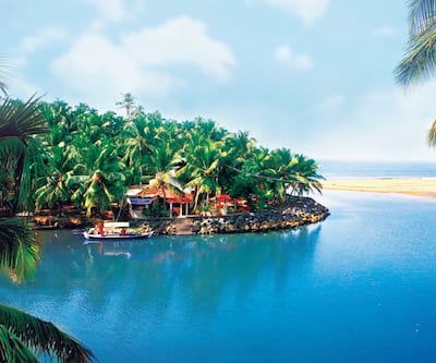 https://imgcld.yatra.com/ytimages/image/upload/t_hotel_yatra_city_desktop/v1492490118/Hotel/Kovalam/00000444/7_6GbyOv.jpg