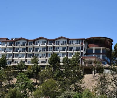 https://imgcld.yatra.com/ytimages/image/upload/t_hotel_yatra_city_desktop/v1493025598/Hotel/Shimla/00085585/Overview_OnXJum.jpg