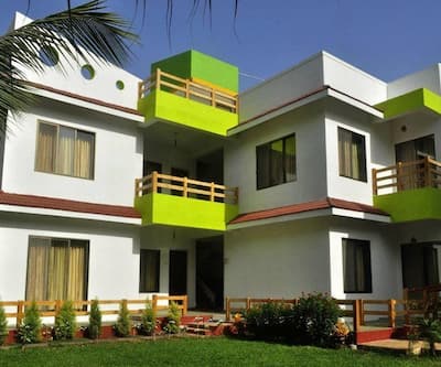 https://imgcld.yatra.com/ytimages/image/upload/t_hotel_yatra_city_desktop/v1503040603/Hotel/Alibag/00017215/Overview_ML8TBP.jpg