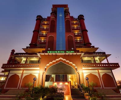 https://imgcld.yatra.com/ytimages/image/upload/t_hotel_yatra_city_desktop/v1503484638/Hotel/Jaipur/00006187/Overview_Fx36De.jpg