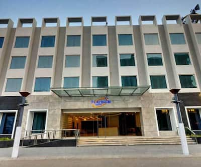 https://imgcld.yatra.com/ytimages/image/upload/t_hotel_yatra_city_desktop/v1506674827/Hotel/Rajkot/00008804/2839313-Platinum_Hotel_rajkot_facade_image_rB0GeW.jpg