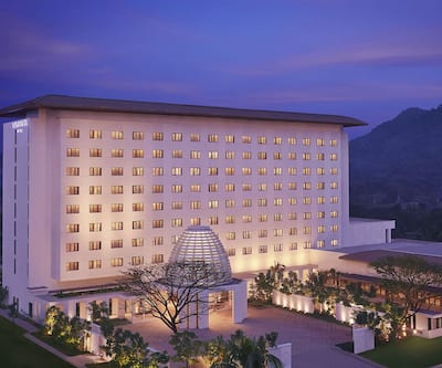 https://imgcld.yatra.com/ytimages/image/upload/t_hotel_yatra_city_desktop/v1551270131/Hotel/Guwahati/00058216/78569874-H1-Facade_4x3_(1)_6Ks92C.jpg