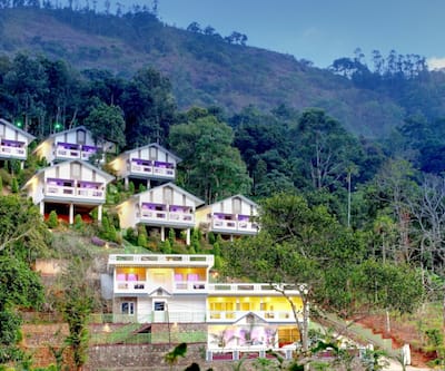 https://imgcld.yatra.com/ytimages/image/upload/t_hotel_yatra_city_desktop/v1564395174/Hotel/Munnar/00156849/IMG-20190507-WA0008_(1)_BEBc3z.jpg