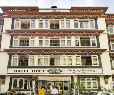 https://imgcld.yatra.com/ytimages/image/upload/t_hotel_yatra_city_desktop/v4519827782/Hotel/Gangtok/00000899/tibet_l28hns.jpg