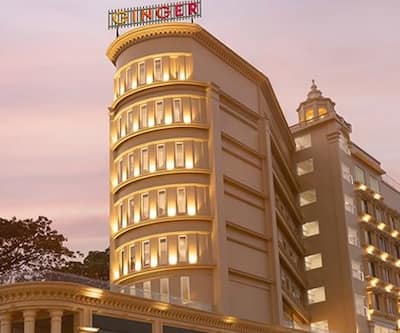 https://imgcld.yatra.com/ytimages/image/upload/t_hotel_yatra_city_desktop/v7430805555/Hotel/Kochi/00189040/facade_0FYIPW.jpg