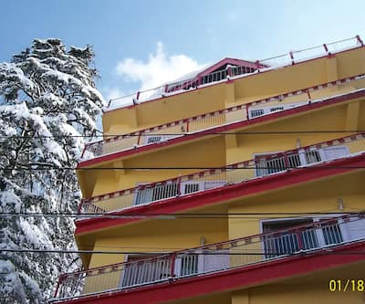 https://imgcld.yatra.com/ytimages/image/upload/t_hotel_yatra_city_desktop/v9228214543/Hotel/Shimla/00013741/t94qv3o7nt1rfcuvgrblqge0003b_1__6Boyju.jpg