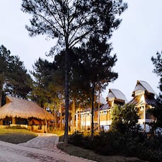 Shillong Hotels Book 201 Hotels In Shillong From 660 Upto 40 Off Hotel pegasus crown shillong is located just 200 metres from the wards lake. book 201 hotels in shillong