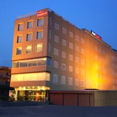232 Hotels Near Chandigarh Railway Station Book Hotel Hotel Shire In Chandigarh