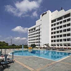 5 Star Hotels In Lucknow Book From 13 Best Luxury Upto Clarks Avadh In Lucknow