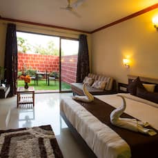 Panchgani Hotels Book Hotels In Panchgani From Upto 40 Off Located in panchgani, 2 km from parsi point, jk excellency provides accommodation with a restaurant, free private parking, a shared the dhanhill hotel panchgani has a restaurant, outdoor swimming pool, a shared lounge and garden in panchgani. panchgani hotels book hotels in