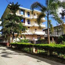 Book Luxury Hotels In Mcdonalds Outlet Yatra Com Finding cheap hotels in ahmedabad. yatra com