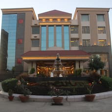 Ramada by Wyndham Varanasi Katesar (Formerly known as Grapevine )